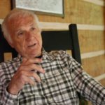 Экс-священник в 83 года стал звездой гей-порно
