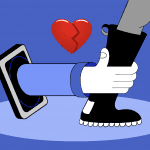 Facebook запретил откровенные посты
