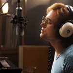Уважая Элтона Джона. Уважая себя