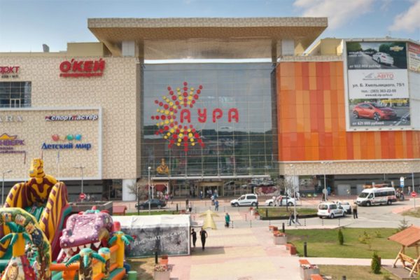 девушку облили мочой