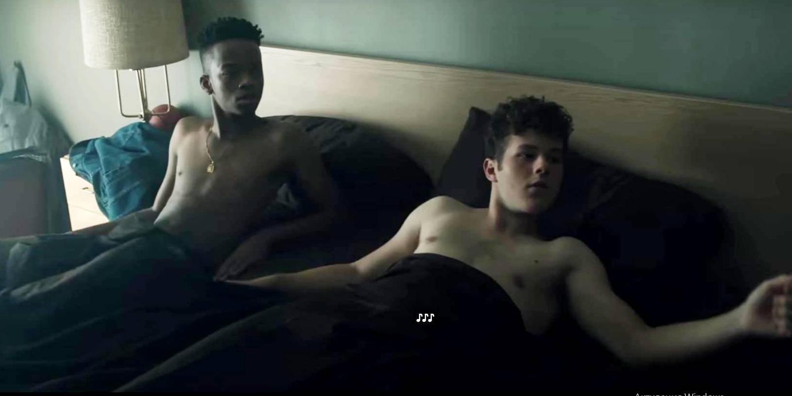 клип о подростке