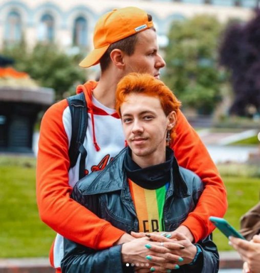 ЛГБТ-военные