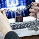 Роскомнадзор заблокировал 300 ЛГБТ сайтов