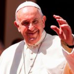 Папа римский осудил законы против ЛГБТК-сообщества