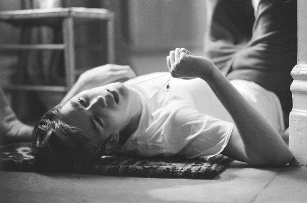 Что делать тем, кто остался в стране? &mdash; советы психолога