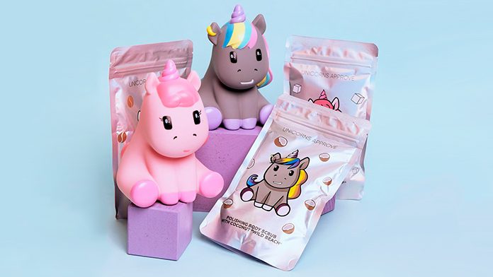 В &laquo;Лэтуаль&raquo; перекрасили радужного единорога