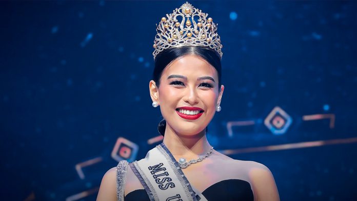 «Мисс Вселенная» сделала каминг-аут