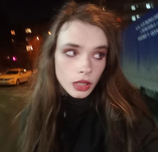 4 монолога ЛГБТ-подростков о России. Милана