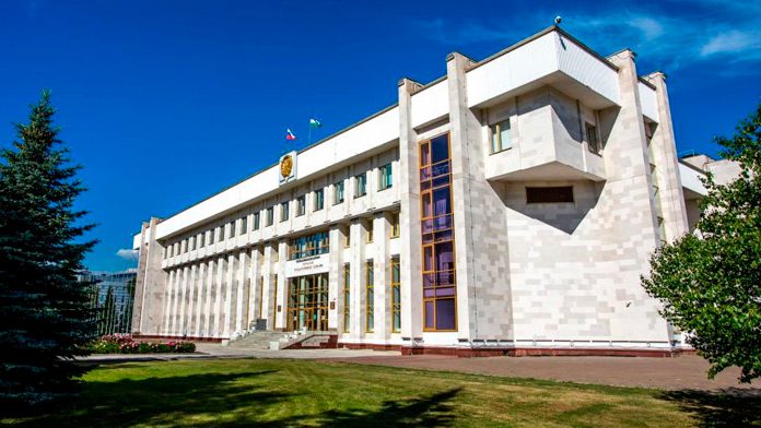 Депутаты Башкирии хотят искать &laquo;ЛГБТ-пропаганду&raquo;