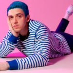 [Видео] Поп-певец Lauv рассказал о своей бисексуальности
