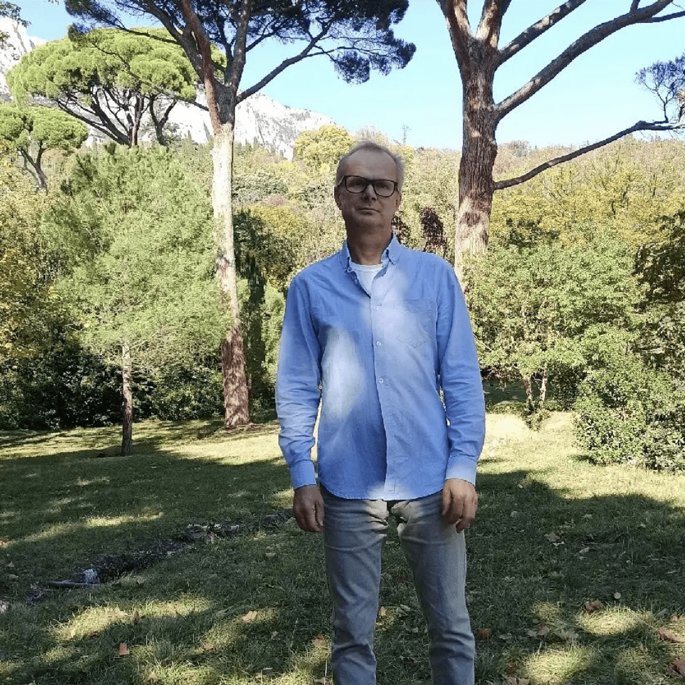 "Стать натуралом" &mdash; психолог из Москвы предлагает "лечить" гомосексуальность с помощью психотерапии