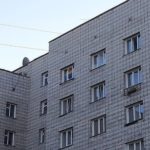 флаг ЛГБТ в Арзамамсе, как два года назад на общежитии в Новосибирске