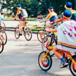 В центре Харькова провели радужный велопробег