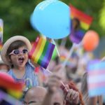 Сегодня &mdash; День трансгендерных родителей