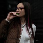 Российская блогерка Алча сделала предложение девушке