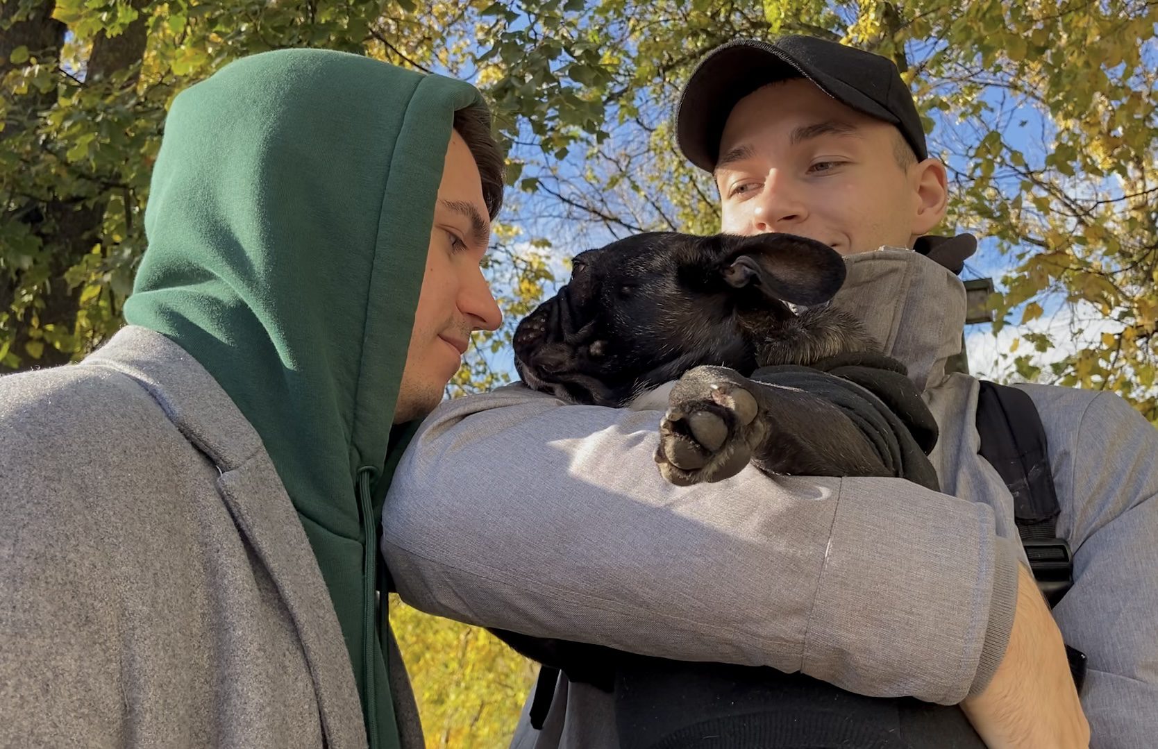 &laquo;Германия уже не та, зачем вы сюда приехали?&raquo; &ndash; интервью с ЛГБТ-эмигрантами