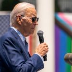 Президент США впервые дал интервью ЛГБТК+ медиа