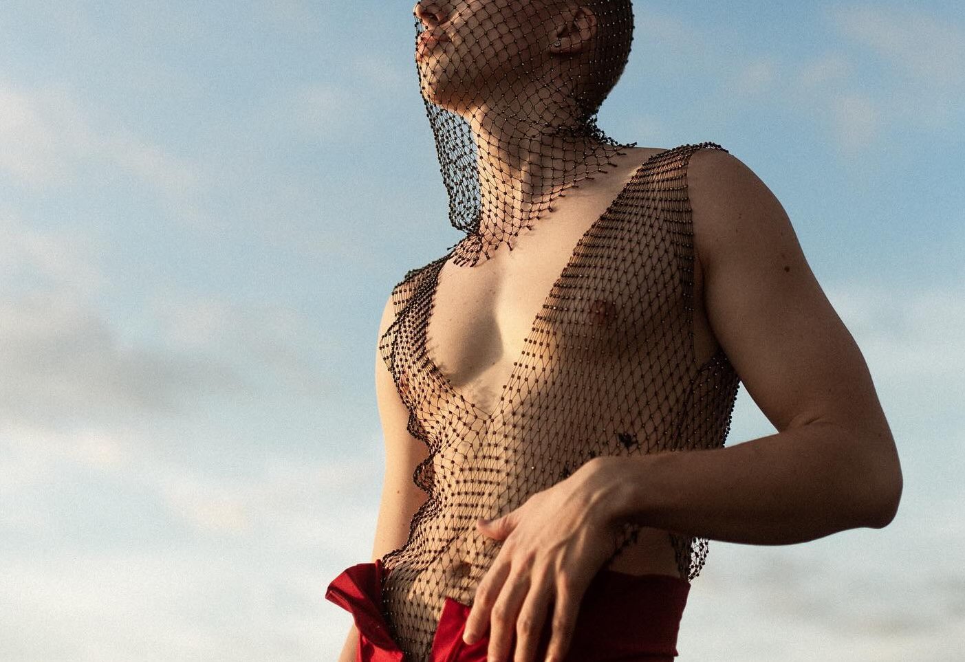 &laquo;Баланс в моем onlyfans-профиле ушел в минус&raquo; &ndash; интервью с квир эмигрантом