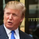 на фотографии президент США Дональд Трамп