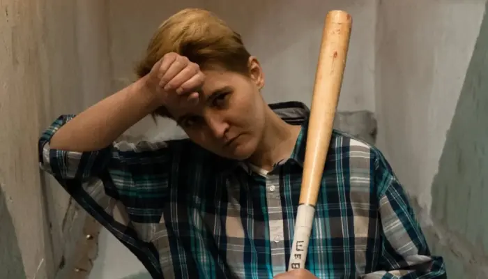 Дарья Франко с битой в руках