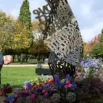 Король Великобритании открыл ЛГБТ-памятник