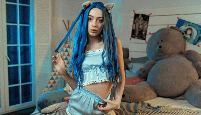 Мэйби Бэйби ЛГБТ