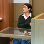 небинарный блогер Хилми Форкс в суде
